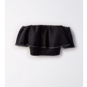 Off shoulder crop top